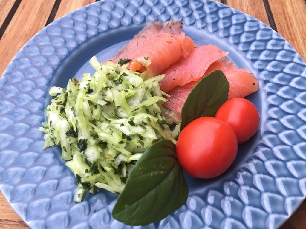 Tinas Supergoda Vitkålssallad